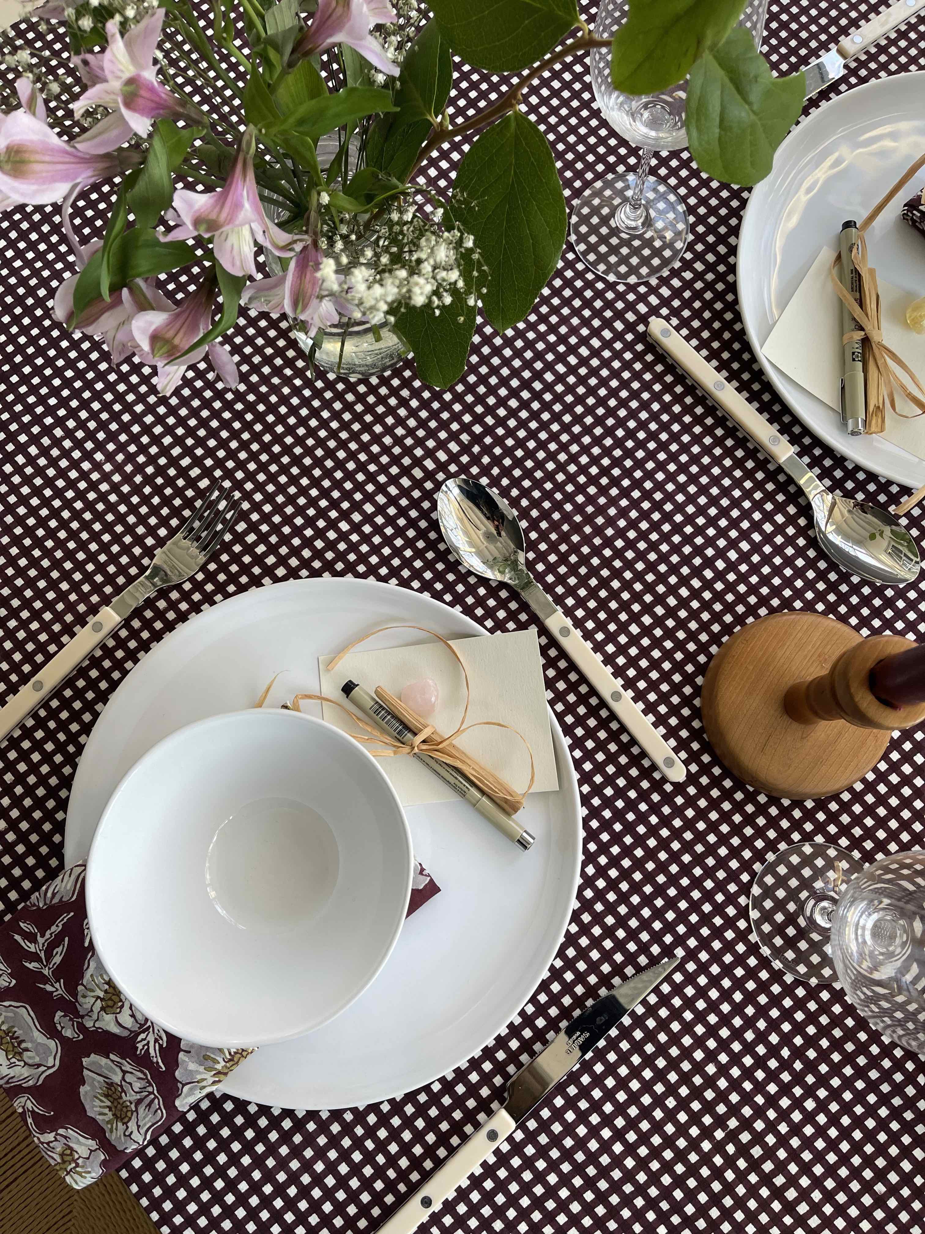 How to Host a New Moon Dinner Party: Rituals, Tips, and Recipes