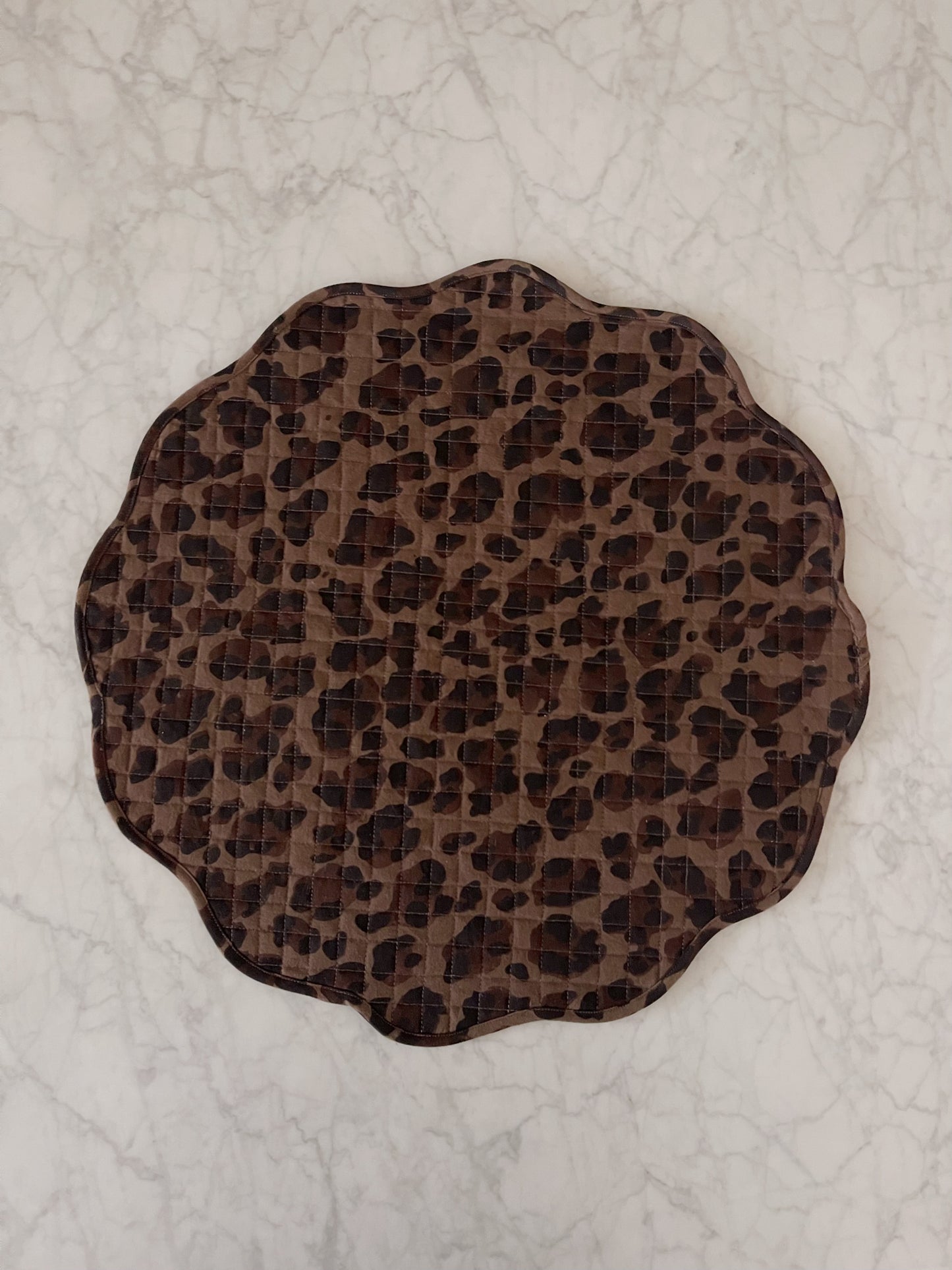 Leopard Scalloped Placemats