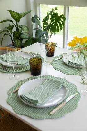 Gingham Scalloped Placemats